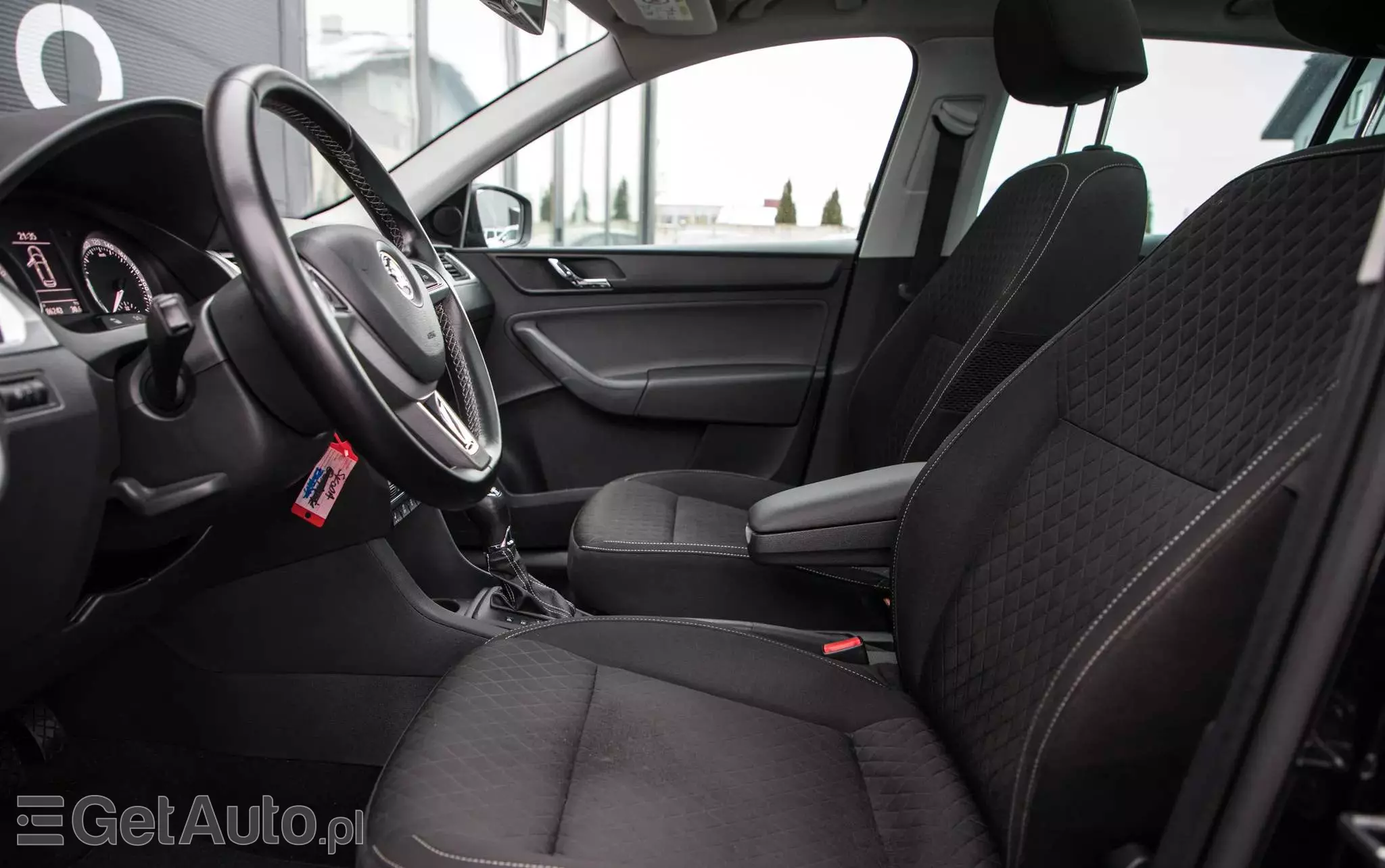 SKODA RAPID 1.4 TSI DSG Edition