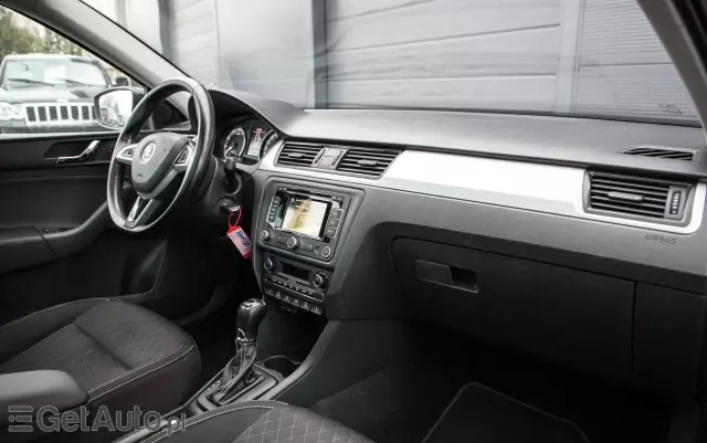 SKODA RAPID 1.4 TSI DSG Edition