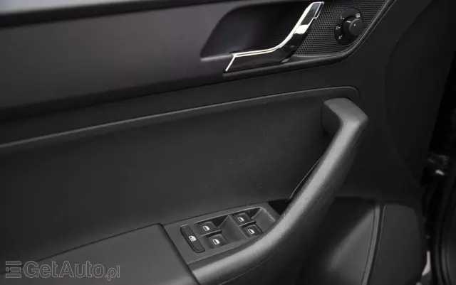 SKODA RAPID 1.4 TSI DSG Edition