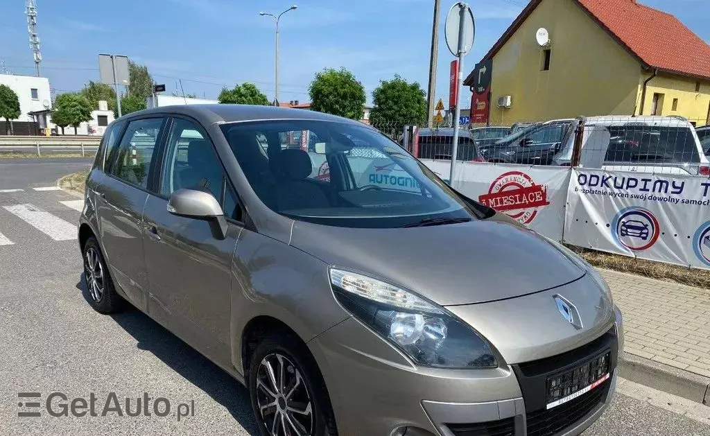 RENAULT Scenic 