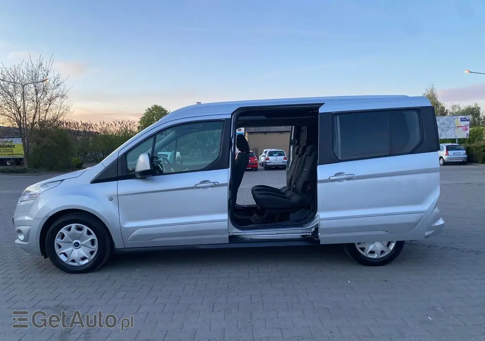 FORD Tourneo Connect Gr 1.5 TDCi Titanium