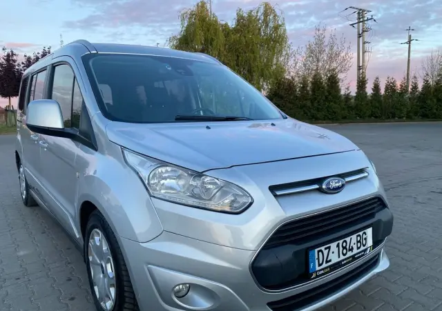 FORD Tourneo Connect Gr 1.5 TDCi Titanium