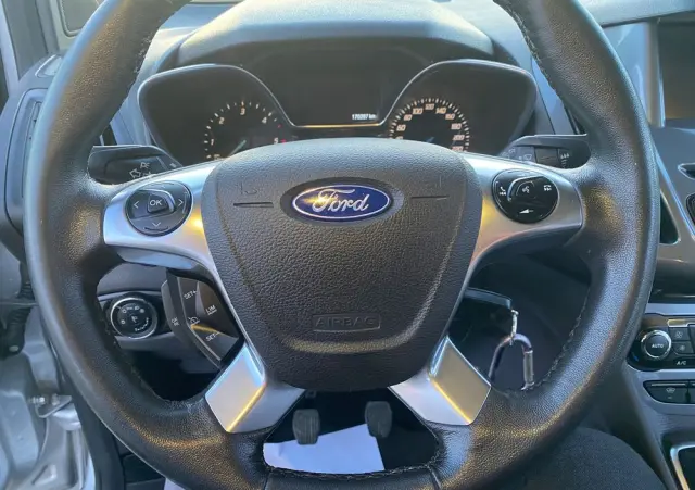 FORD Tourneo Connect Gr 1.5 TDCi Titanium
