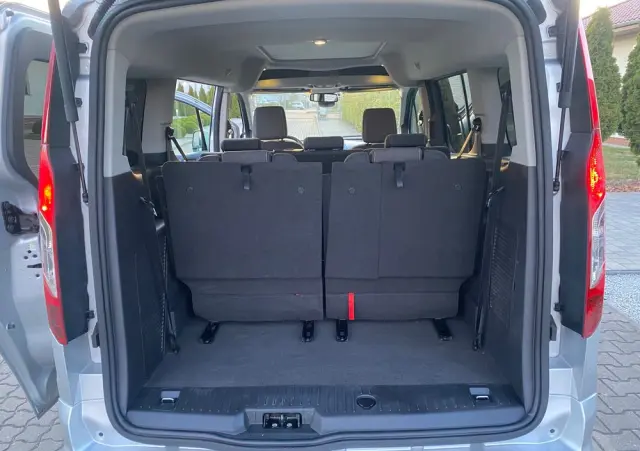 FORD Tourneo Connect Gr 1.5 TDCi Titanium