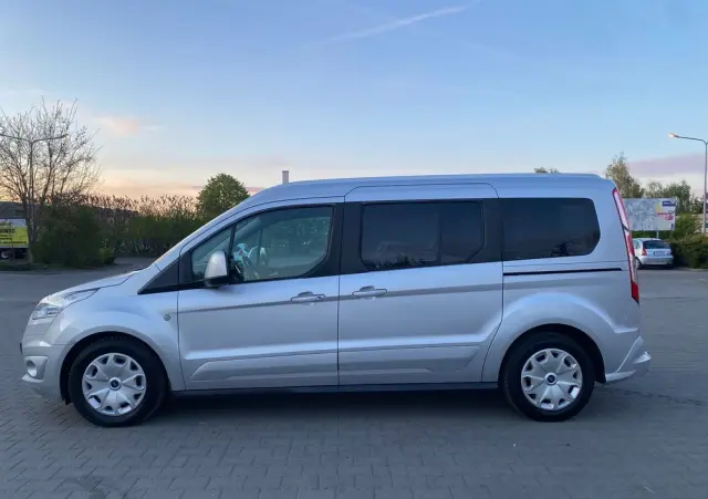 FORD Tourneo Connect Gr 1.5 TDCi Titanium