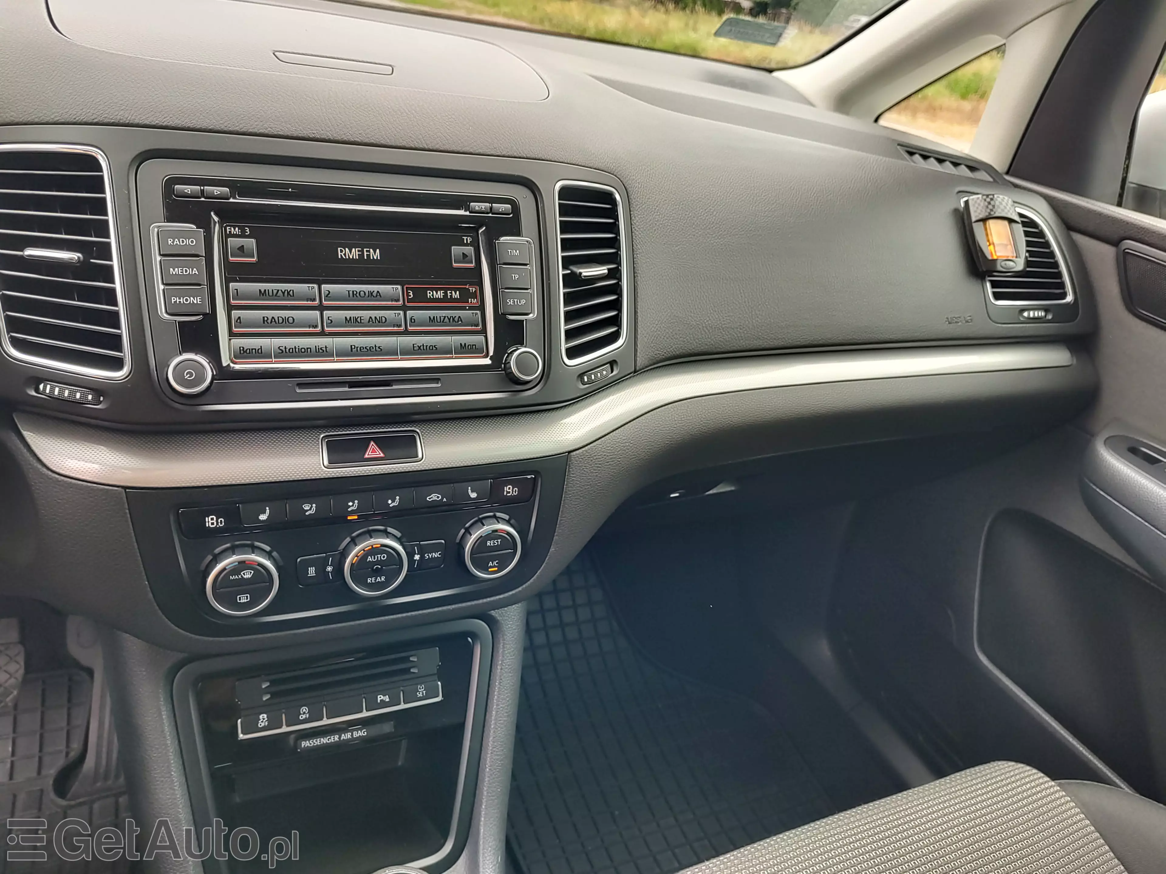 VOLKSWAGEN Sharan Comfortline