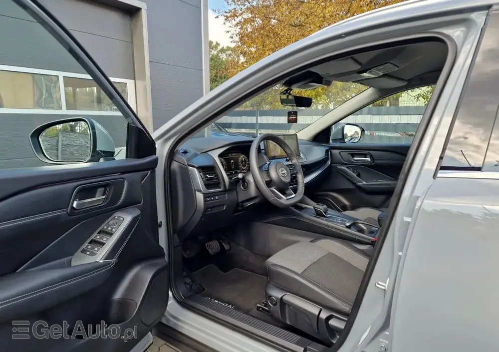 NISSAN Qashqai 1.3 DIG-T MHEV Xtronic N-Connecta