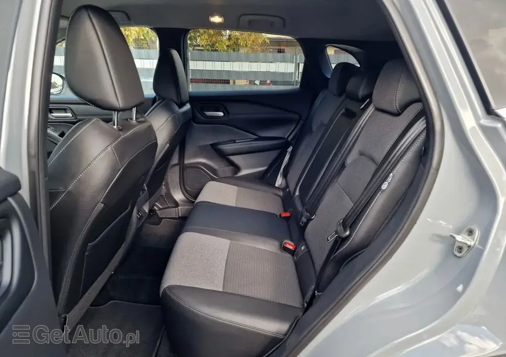 NISSAN Qashqai 1.3 DIG-T MHEV Xtronic N-Connecta