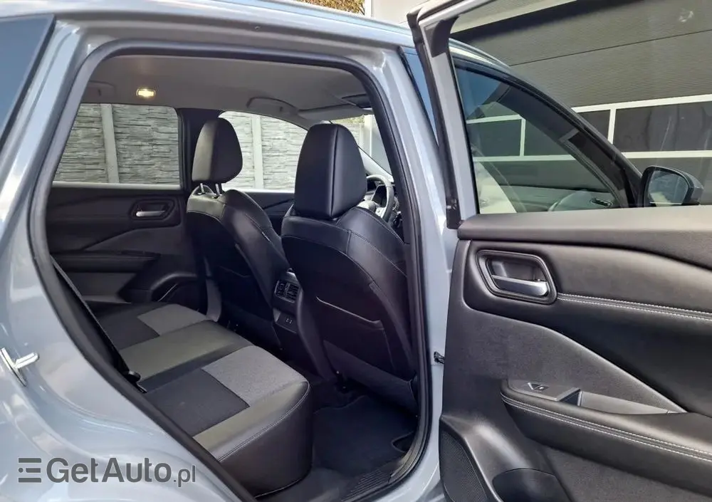 NISSAN Qashqai 1.3 DIG-T MHEV Xtronic N-Connecta