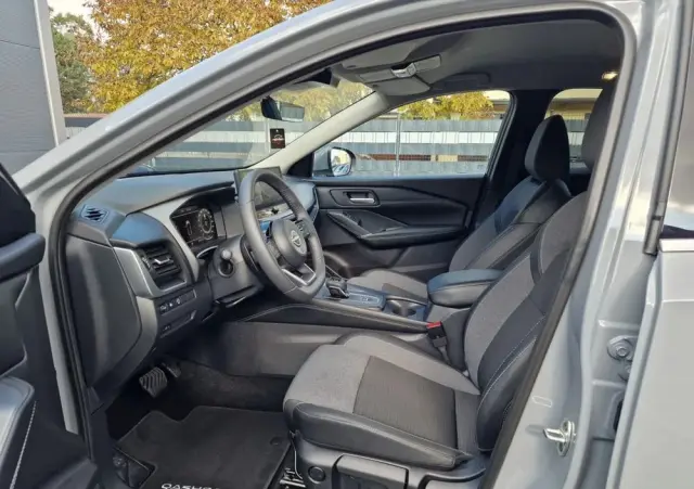 NISSAN Qashqai 1.3 DIG-T MHEV Xtronic N-Connecta