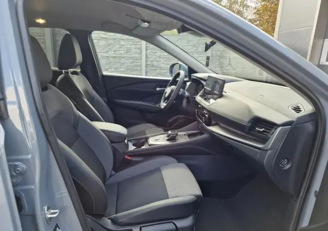 NISSAN Qashqai 1.3 DIG-T MHEV Xtronic N-Connecta