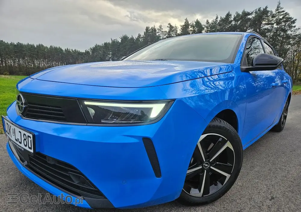 OPEL Astra 1.2 Turbo Business Elegance