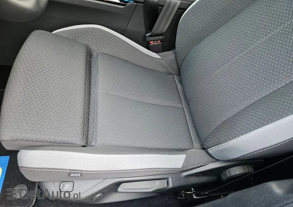 OPEL Astra 1.2 Turbo Business Elegance