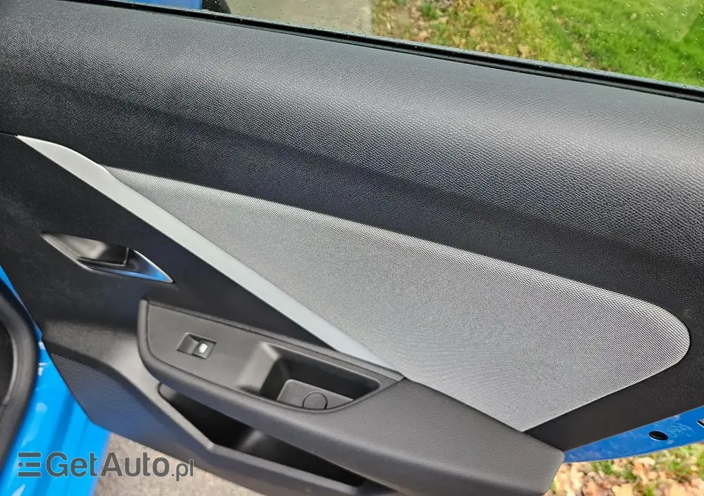 OPEL Astra 1.2 Turbo Business Elegance