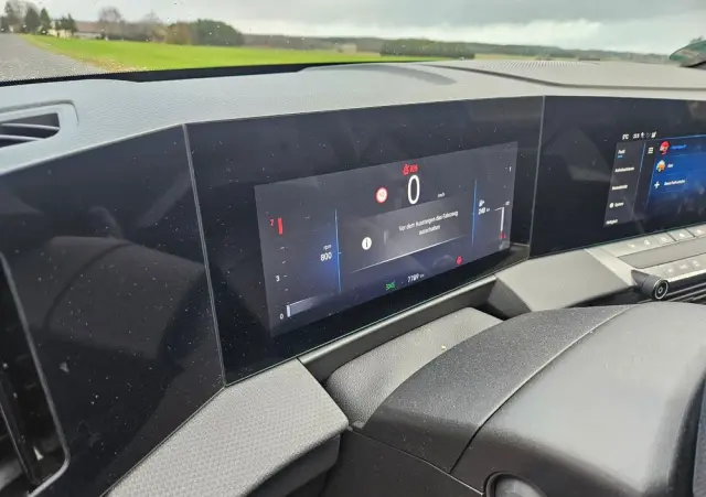 OPEL Astra 1.2 Turbo Business Elegance