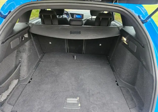 OPEL Astra 1.2 Turbo Business Elegance