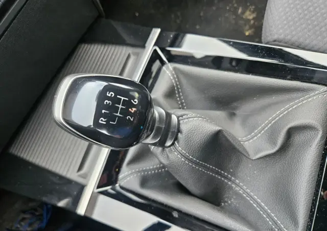 OPEL Astra 1.2 Turbo Business Elegance