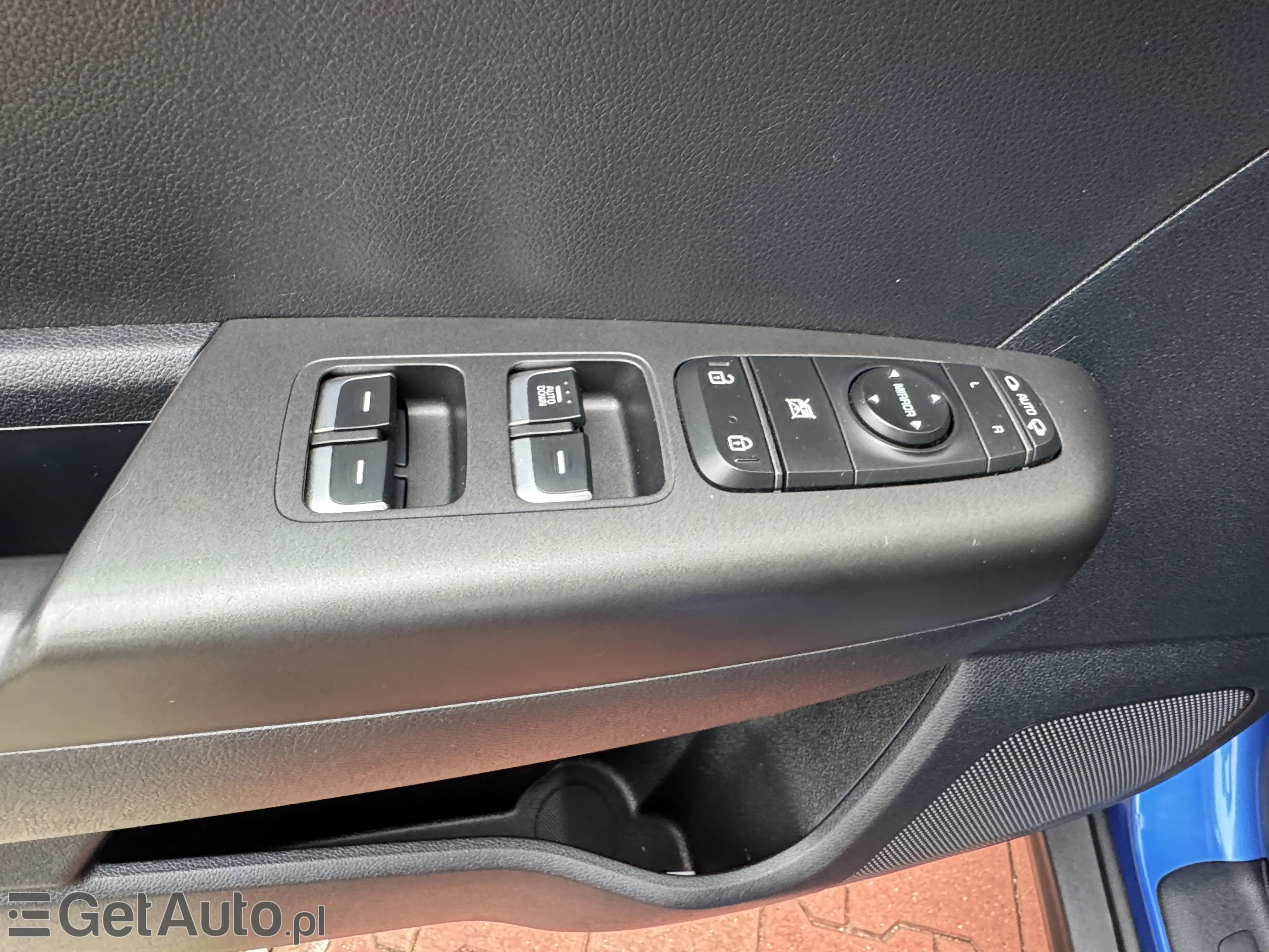 KIA Sportage Black Edition