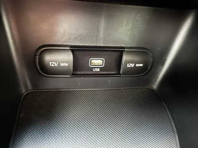 KIA Sportage Black Edition