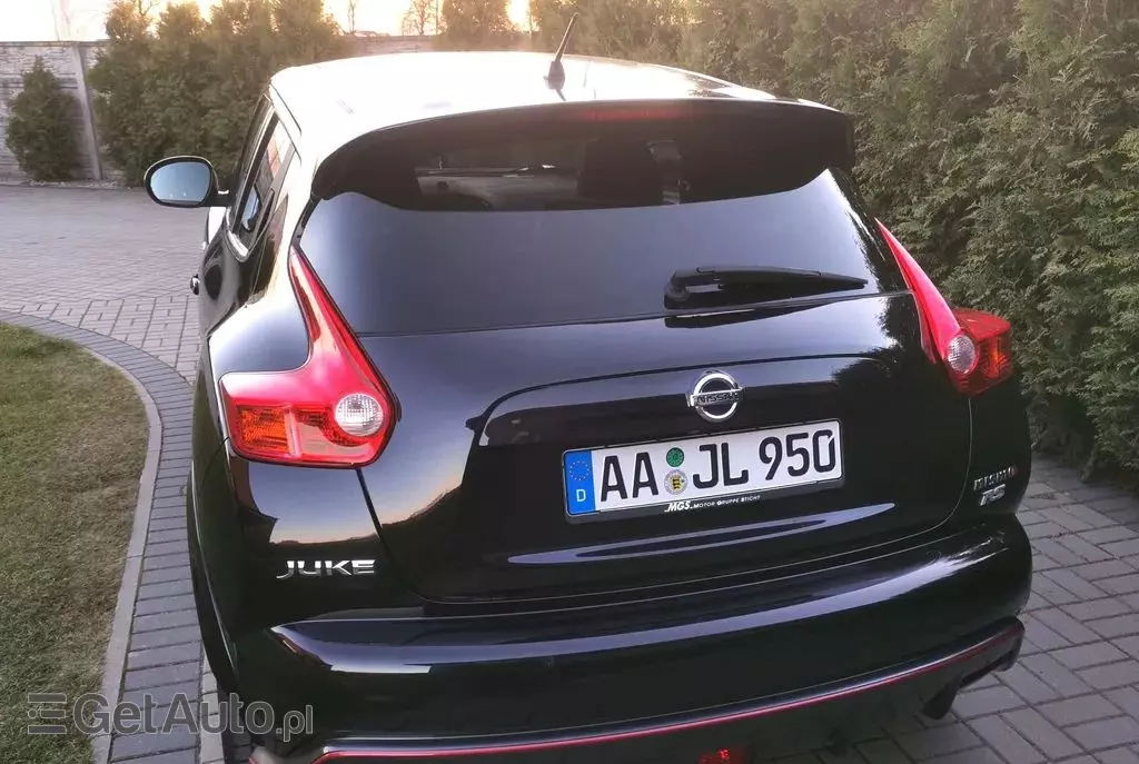 NISSAN Juke 