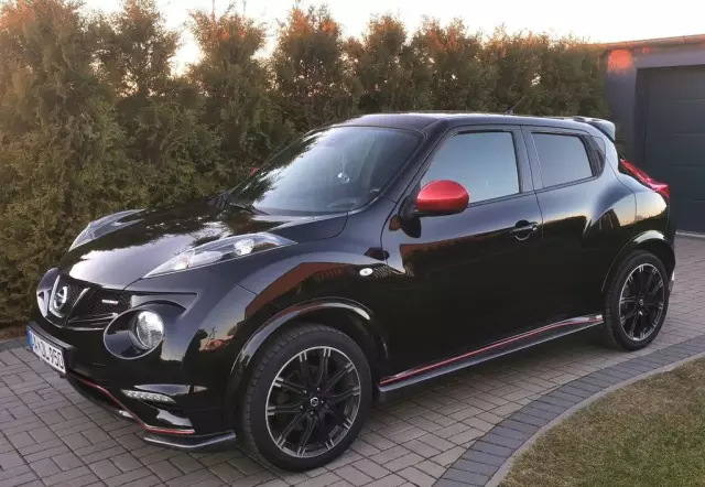 NISSAN Juke 