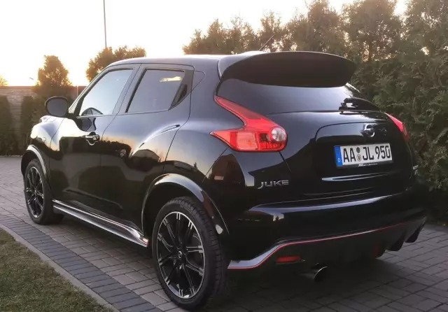 NISSAN Juke 