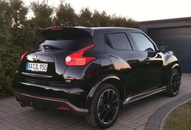 NISSAN Juke 