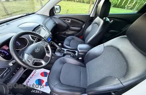 HYUNDAI Ix35 