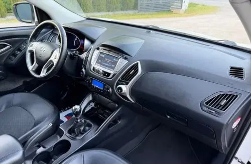 HYUNDAI Ix35 