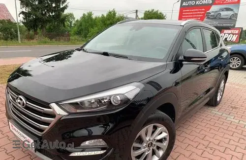 HYUNDAI Tucson 