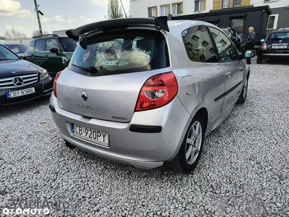 RENAULT Clio 1.6 16V Edition Dynamique