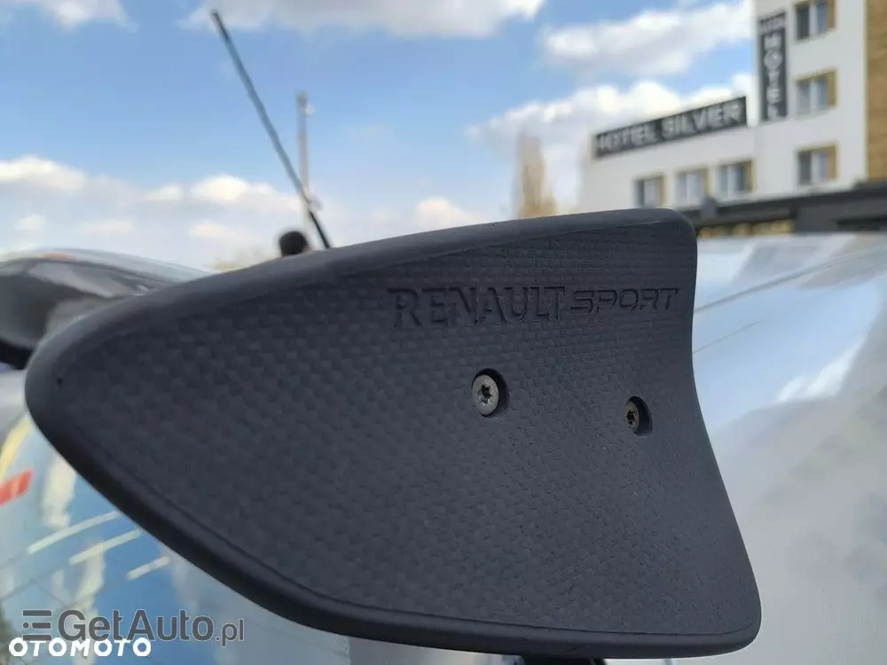 RENAULT Clio 1.6 16V Edition Dynamique