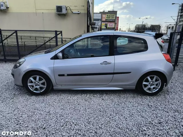RENAULT Clio 1.6 16V Edition Dynamique