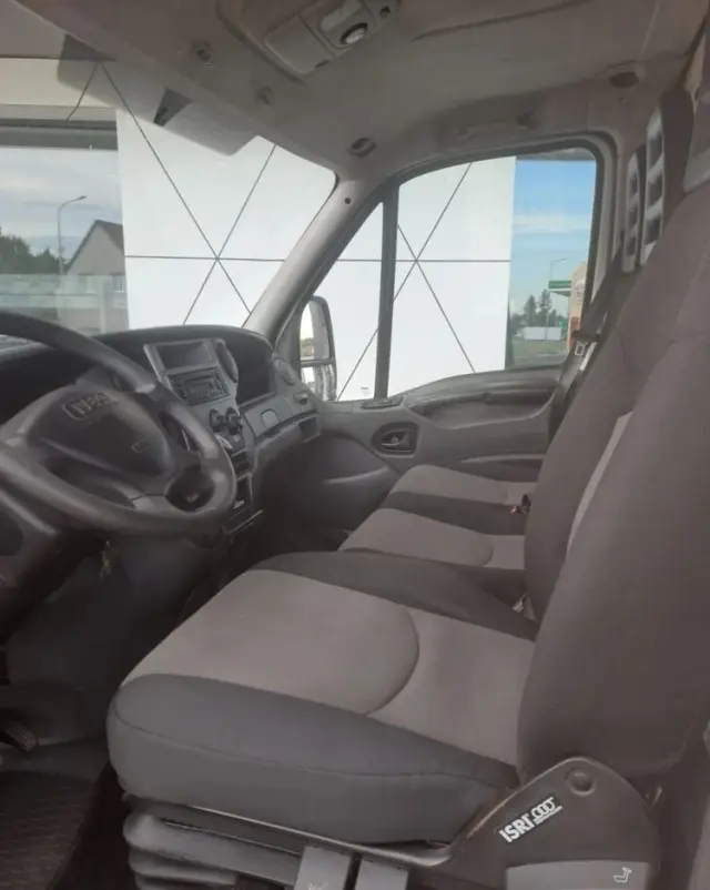 IVECO DAILY 