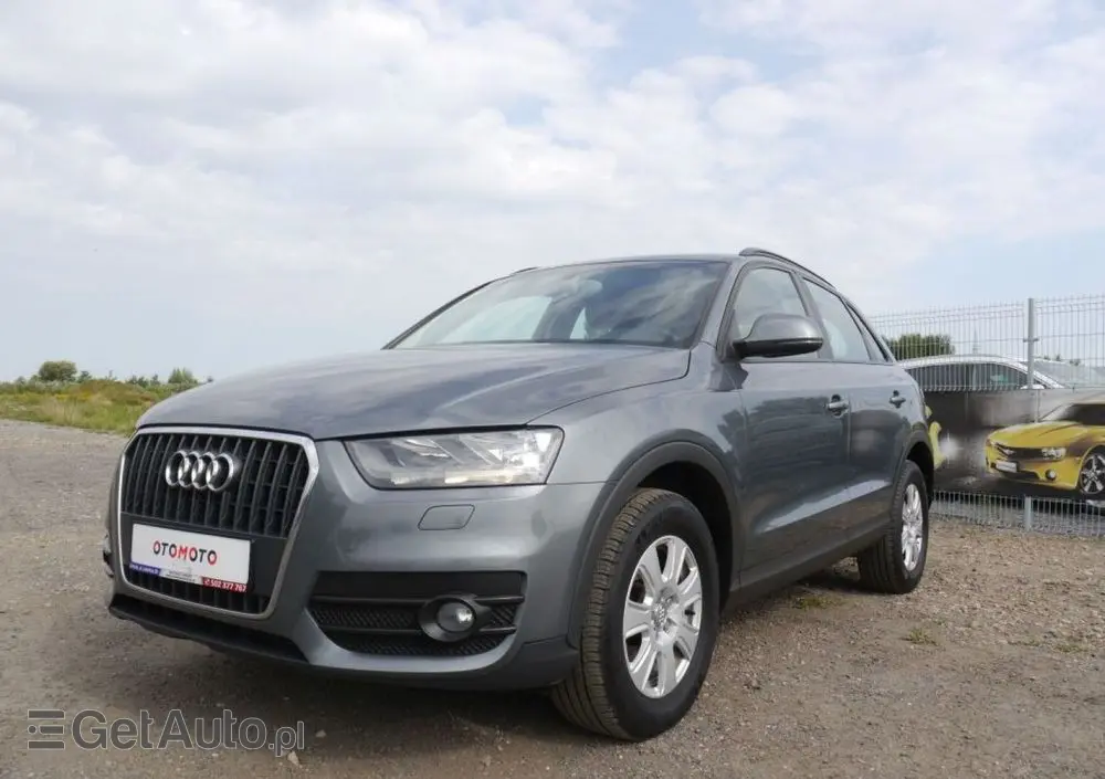 AUDI Q3 