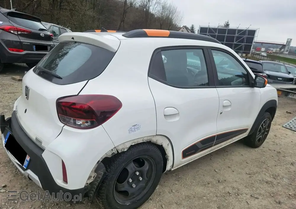DACIA Spring ESSENTIAL