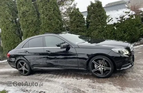 MERCEDES-BENZ Klasa E 