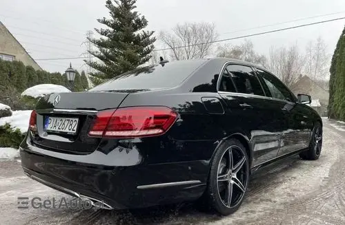 MERCEDES-BENZ Klasa E 