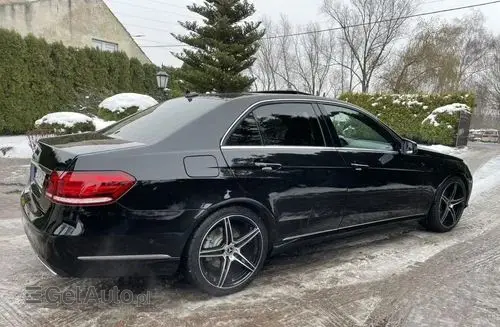 MERCEDES-BENZ Klasa E 