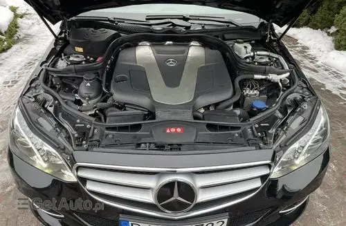 MERCEDES-BENZ Klasa E 