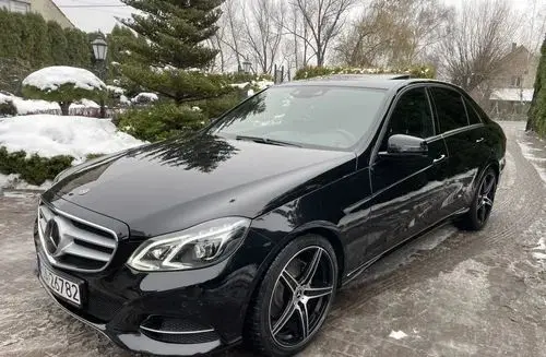 MERCEDES-BENZ Klasa E 