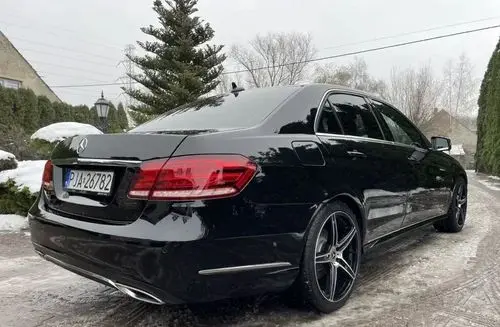 MERCEDES-BENZ Klasa E 