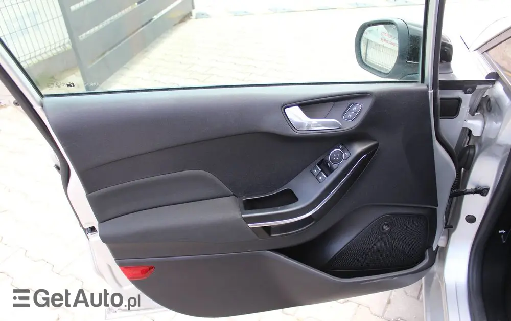 FORD Fiesta 1.0 EcoBoost Titanium ASS