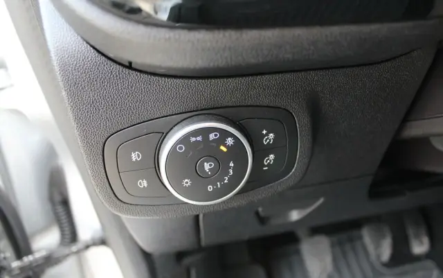 FORD Fiesta 1.0 EcoBoost Titanium ASS