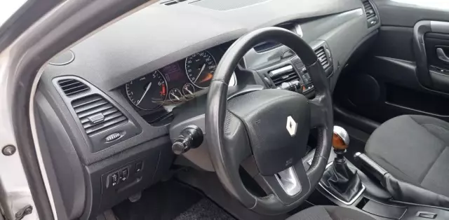 RENAULT Laguna 