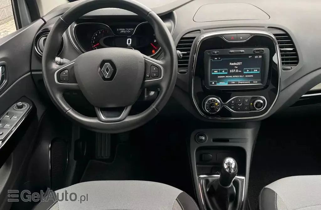 RENAULT Captur 