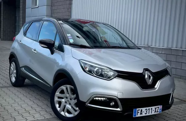 RENAULT Captur 