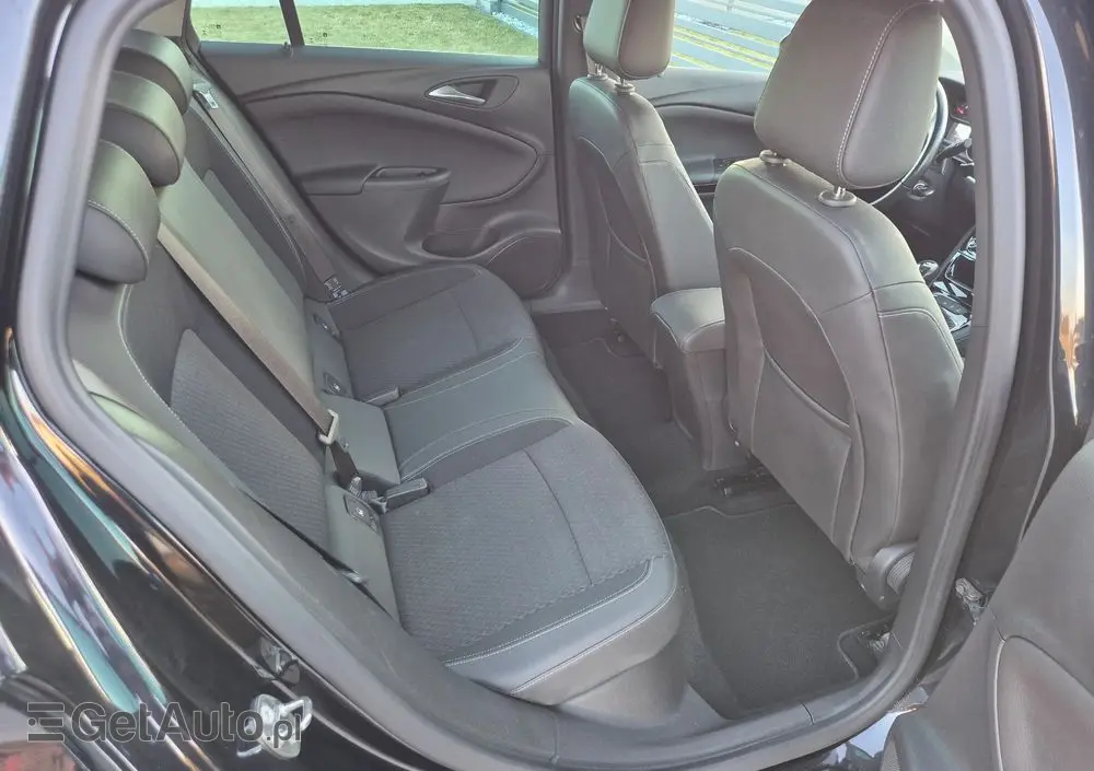 OPEL Astra 1.4 Turbo Start/Stop Innovation