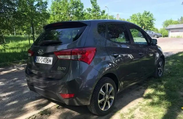 HYUNDAI Ix20 