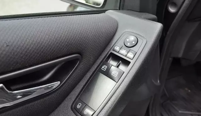 MERCEDES-BENZ Klasa B 